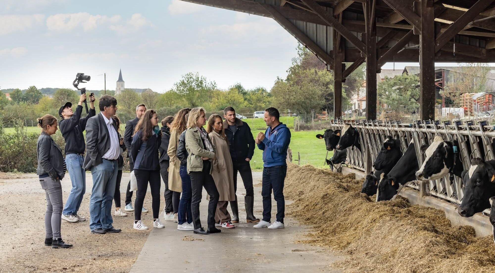 2022_Octobre_Cholet_Visite ferme Lactajoux_B&AProd.jpg