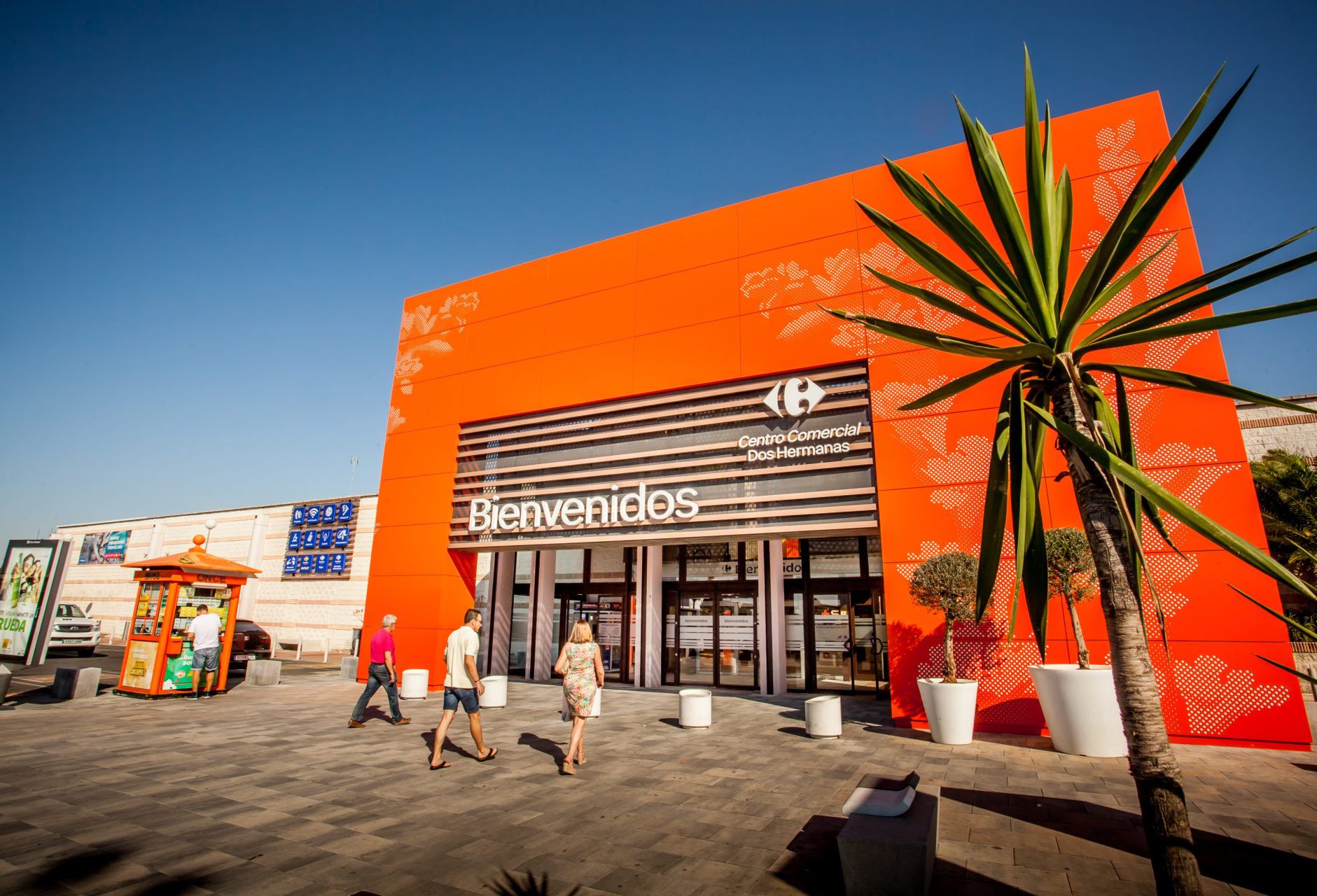 Carrefour-DH-7716-1.jpg