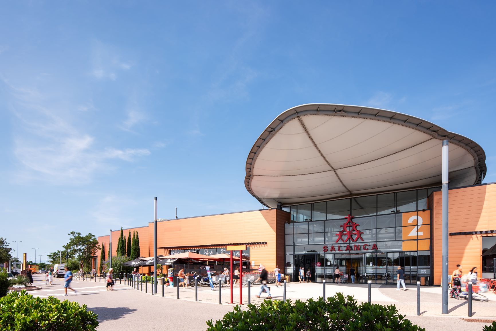 elfbar nachfüll pod läuft aus Foot Locker - Reviews, Photos & Phone Number - Updated March 2026 - Shoe  Stores in Perpignan, Pyrenees-Orientales main image 1